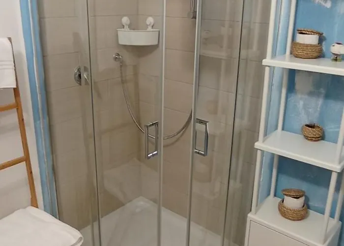 La Tortuga Πανσιόν 4*